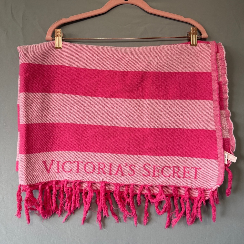 Victorias Secret Pink Striped Cotton Beach Blanket Tropical Vacation Fringe